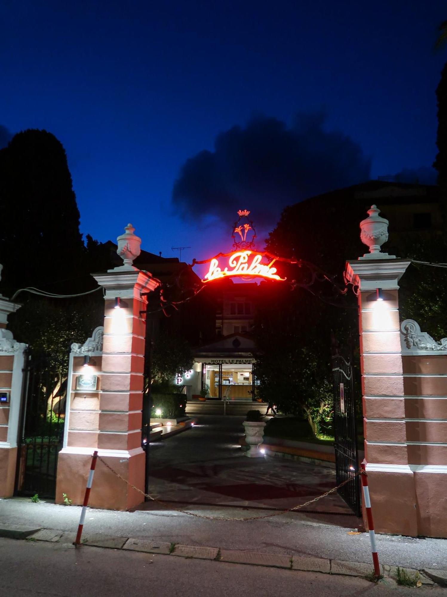 Hotel Le Palme فاراتسي المظهر الخارجي الصورة